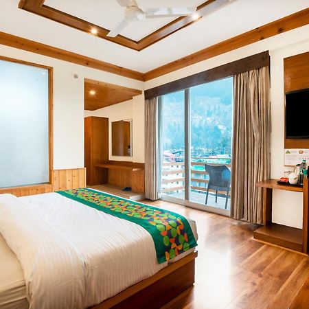 Hotel Treebo Premium Sattva With Mountain View à Manāli Extérieur photo