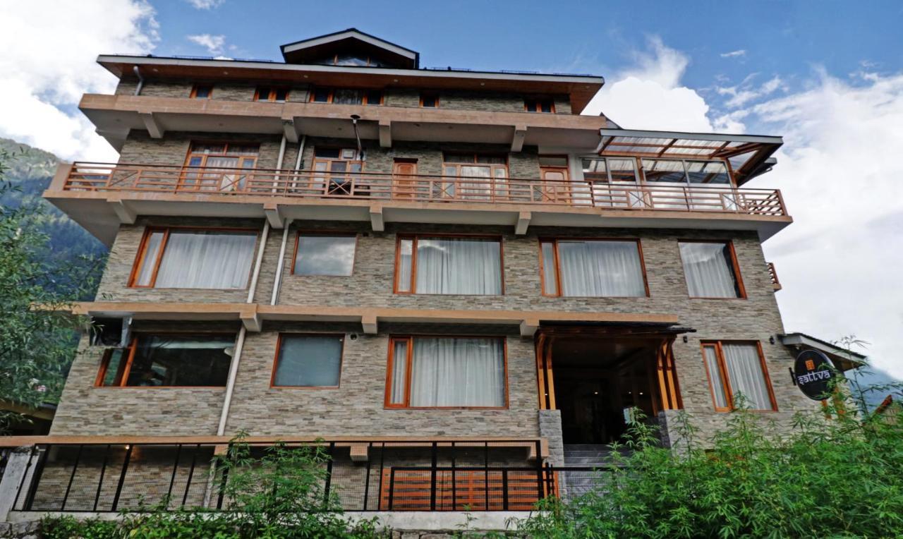 Hotel Treebo Premium Sattva With Mountain View à Manāli Extérieur photo