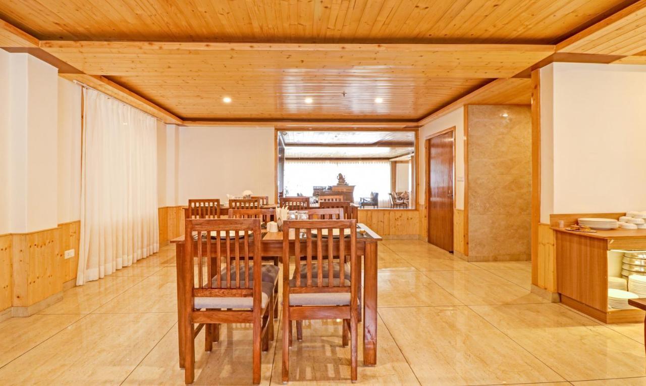 Hotel Treebo Premium Sattva With Mountain View à Manāli Extérieur photo